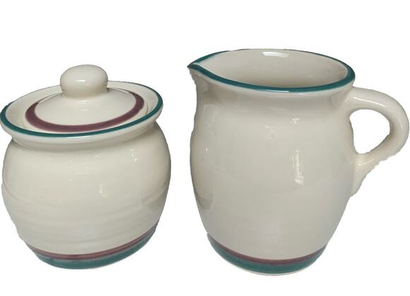 Pfaltzgraff Other - Vintage PFALTZGRAFF Junipter Creamer and Sugar Bowl with Lid Set Stoneware